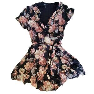 NWOT PAIGE Cardamom Floral Wrap Dress Black Evening Sand Ruffle Short Sleeve Med